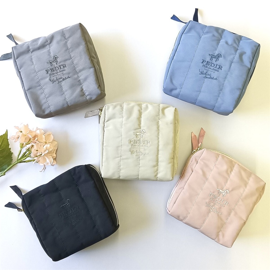 PEDIR ペディール ホース スクエアポーチ M | マークス公式オンライン