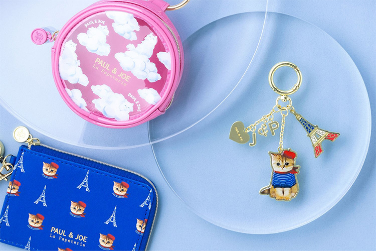 『猫の日』限定デザインにキーリングが登場!「ポール & ジョー」の人気ネコ「ジプシー」&「ヌネット」グッズ