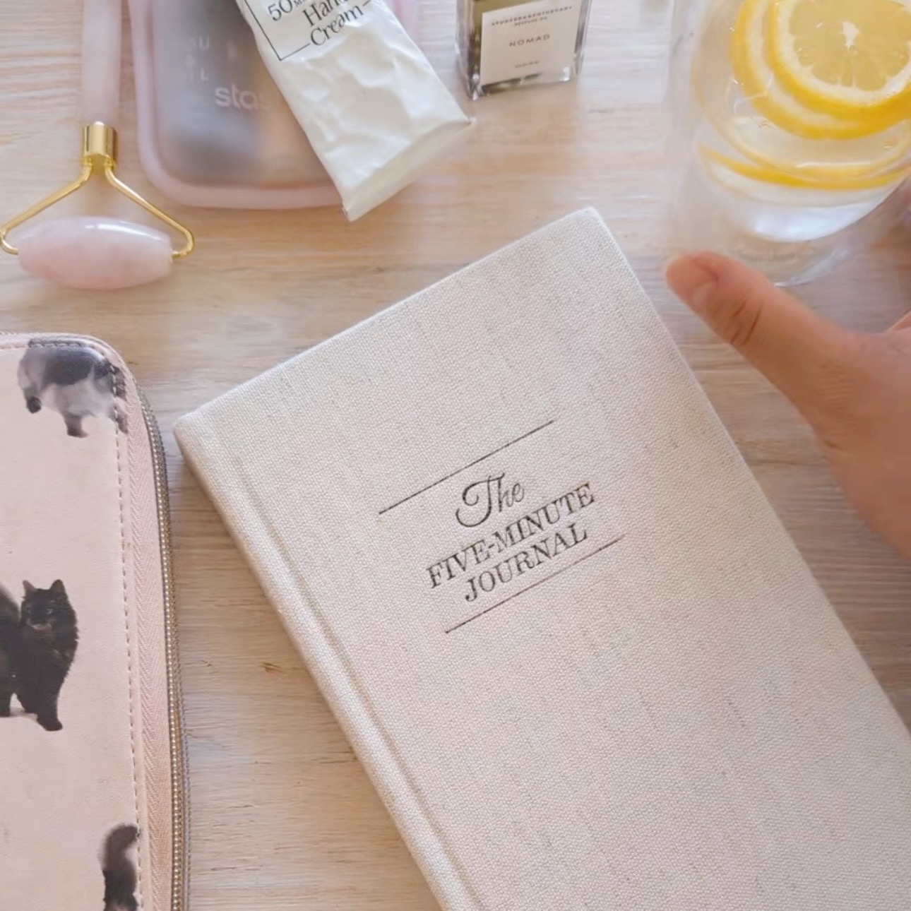 ヨガと「書くこと」、ヨガや瞑想とともに「ジャーナリング」の時間を大切にしているtsukiさんのノート